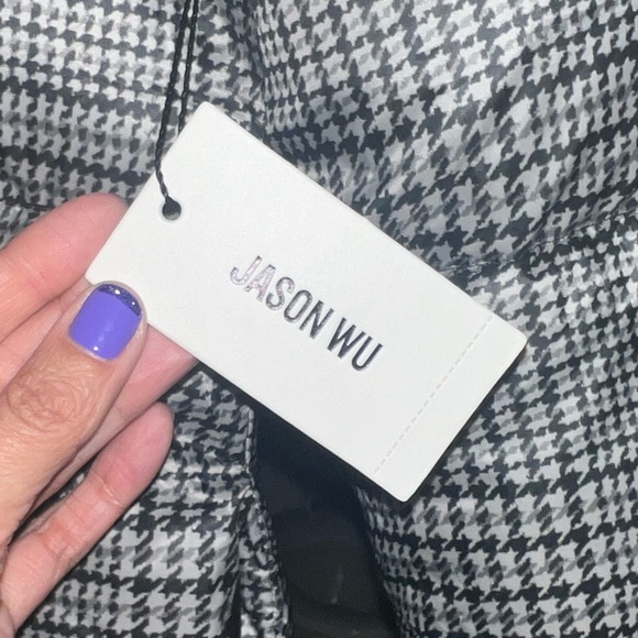 Gorgeous NWT Jason Wu plaid houndstooth puffer coat size Medium - Picture 6 of 7